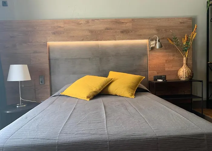 Lost & Found - Guesthouse & Suites