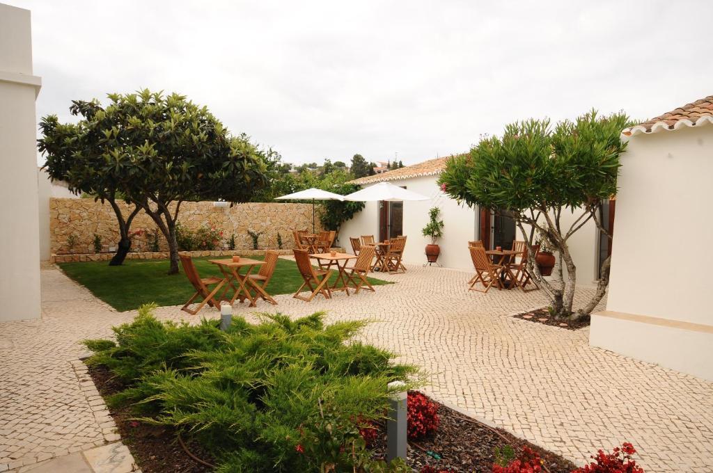 Gasthof Lost & Found - & Albufeira